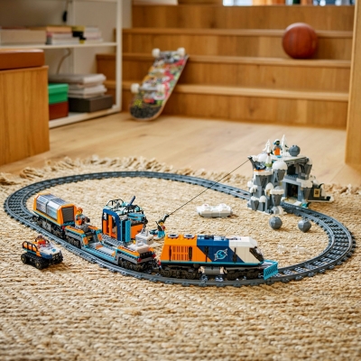 Trenul expres al exploratorilor spre Polul Arctic 60470 LEGO City