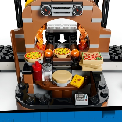 Experienta livrarii de pizza cu vehicule 60496 LEGO City