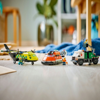 Avion, autospeciala de service si aeroglisor in versiuni adaptat 60505 LEGO City
