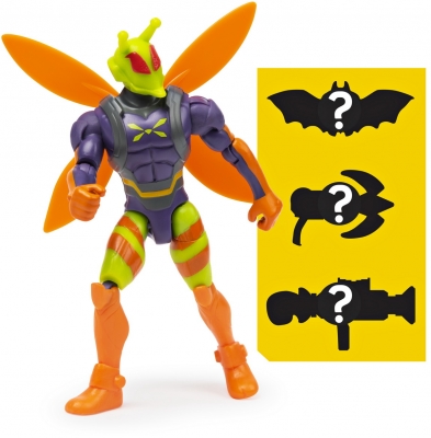 Figurina Killer Moth, 10 cm, cu 3 accesorii surpriza Spin Master