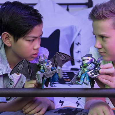 Figurina Batman Mega Gear, cu 11 puncte de articulatie, 31 cm, Spin Master