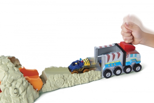 PATRULA CATELUSILOR SETUL CU PISTA DE SALVARE CHASE AL DINOZAURULUI T-REX SPIN MASTER