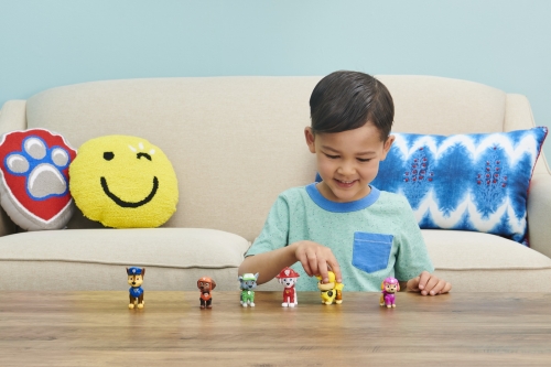 PATRULA CATELUSILOR PACHET CADOU CU 6 FIGURINE SPIN MASTER