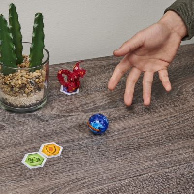 Figurina bila Bakugan S3 Geogan Spartillion Spin Master