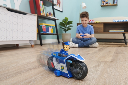 PATRULCA CATELUSILOR MOTOCICLETA LUI CHASE SPIN MASTER