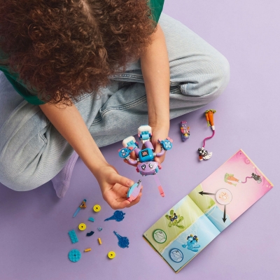 Izzie si iepurasul de gaming Bunchurro 71490 LEGO DREAMZzz