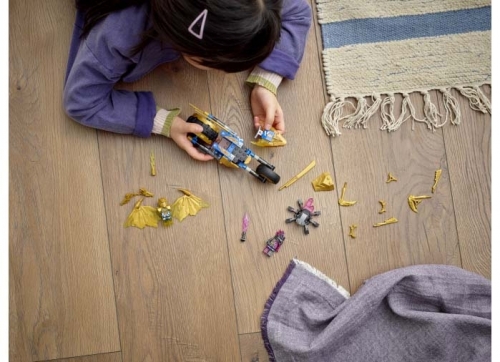 Motocicleta-dragon aurie a lui Jay 71768 LEGO NINJAGO