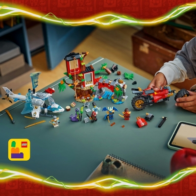 Lupta la casa din copac cu vehicule ninja 71857 LEGO Ninjago