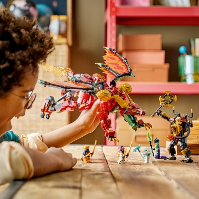 Robotul dragon transformator al lui Wyldfyre 71868 LEGO Ninjago