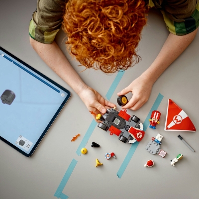 Mario Kart – Standard Kart 72032 LEGO Super Mario