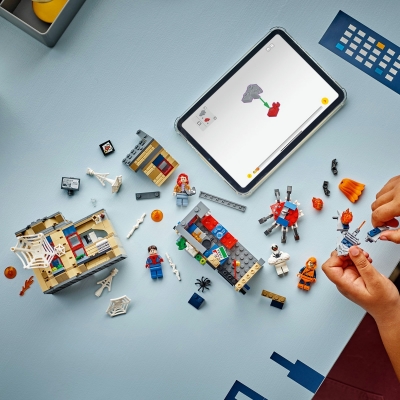 Mario Kart – LEGO Mario interactiv si Standard Kart 72043 LEGO Super Mario