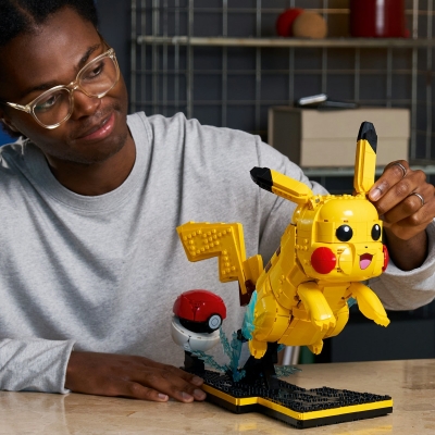 Pikachu si Poke Ball 72152 LEGO Pokemon