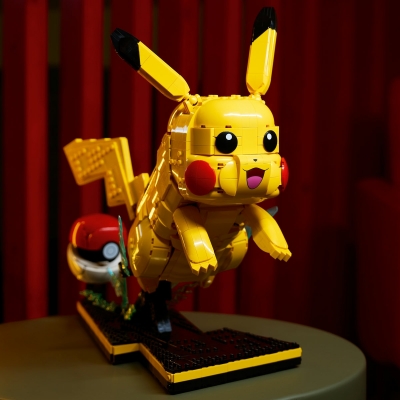 Pikachu si Poke Ball 72152 LEGO Pokemon