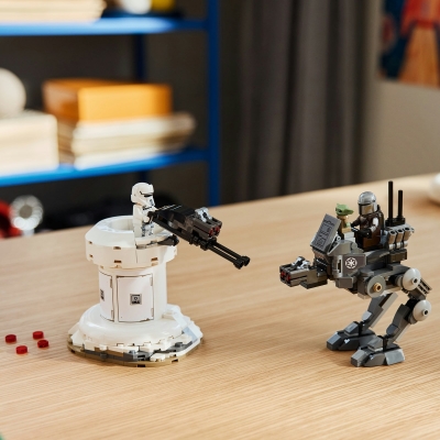 Atac cu AT-RT 75444 LEGO Star Wars