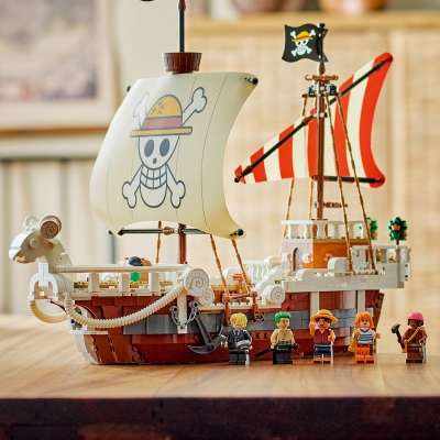 Corabia de pirati Fasneata Merry 75639 LEGO One Piece