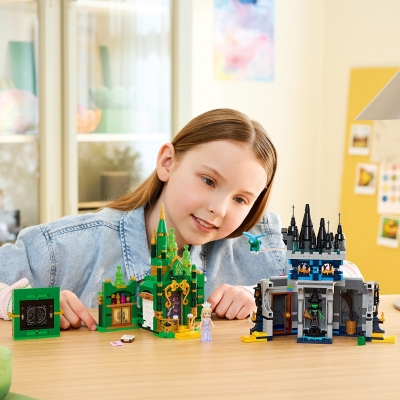 Emerald City si Castelul Kiamo Ko 75689 LEGO Wicked