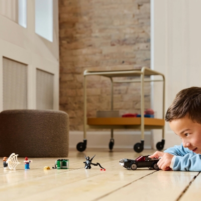 Omul Paianjen vs. Masina fortoasa a lui Venom 76309 LEGO Marvel Super Heroes