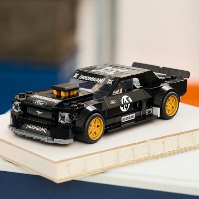 Ford Mustang Hoonicorn V1 al lui Ken Block 77262 LEGO Speed Champions