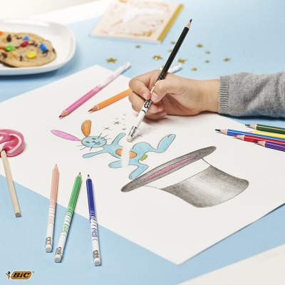 Creioane colorate Kids Evolution Illusion, cu radiera, 18 culori/set BIC