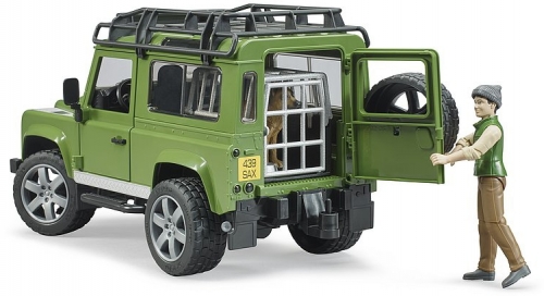 Jucarie Masina de teren Land Rover Defender cu padurar si caine Bruder