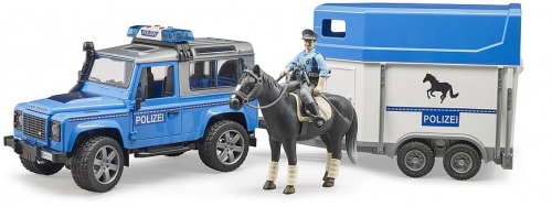 Set de joaca Masina de politie Land Rover Defender cu remorca, politist si cal Bruder