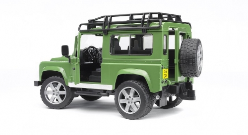 Jucarie Masina de teren Land Rover Defender Bruder