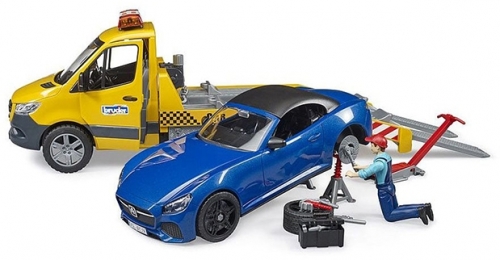 Vehicul de tractare, Mercedes Benz, cu sirena si masina