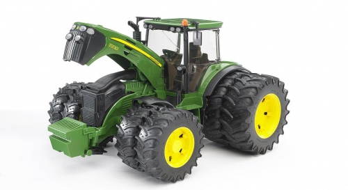 Jucarie Tractor John Deere 7930 cu roti duble Bruder