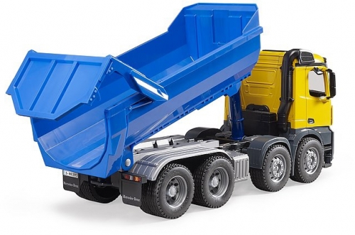 Jucarie Camion Mercedes Benz Halfpipe Bruder