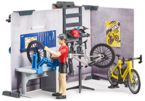 Set de joaca Service si magazin de biciclete Bruder