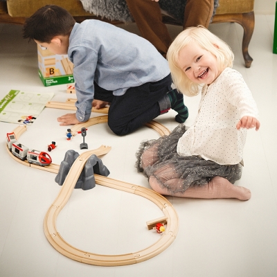 Set sine de tren pentru incepatori BRIO