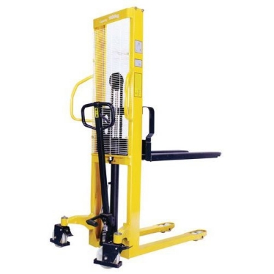 Stivuitor manual Manutan, pana la 1000 kg, inaltime de ridicare 1600 mm