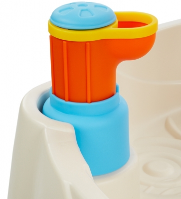 Masuta De Joaca Cu Fantana Little Tikes