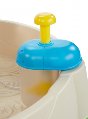 Masuta De Joaca Cu Fantana Little Tikes