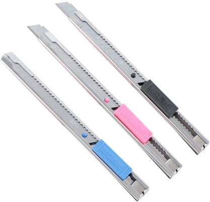 Cutter utilitar din otel inoxidabil, lama de 9mm, diverse culori M&G