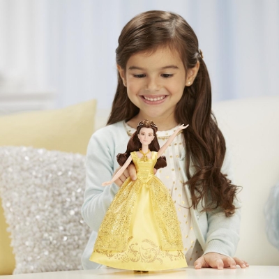 PAPUSA BELLE CARE CANTA HASBRO