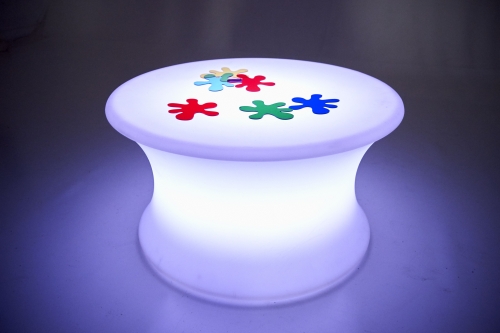 Masa luminoasa pentru activitati educative