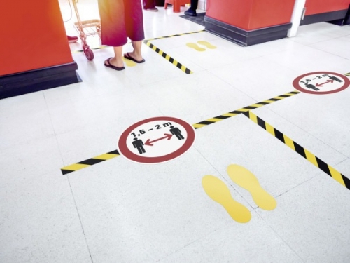 Marcaj autoadeziv pentru podea, forma pantof, 90 x 240 mm, nepermanent, galben 5 perechi/set Durable