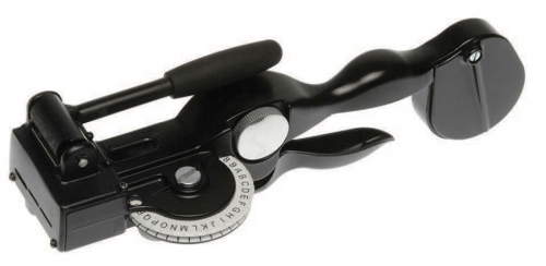 Aparat de etichetat Rhino M1011 kit Dymo