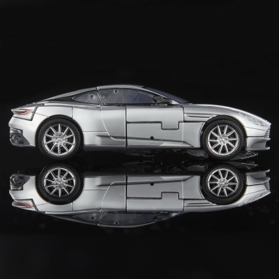 TRANSFORMERS ROBOT DELUXE DECEPTICON COGMAN HASBRO