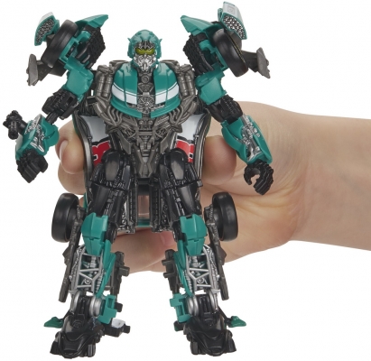 TRANSFORMERS GENERATIONS DELUXE ROBOT ROADBUSTER HASBRO