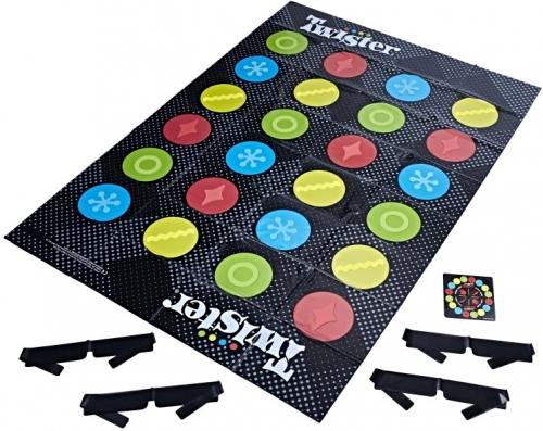 TWISTER LEGAT LA OCHI HASBRO