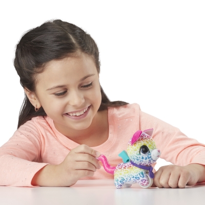 FURREAL CATELUL PLIMBARET HASBRO