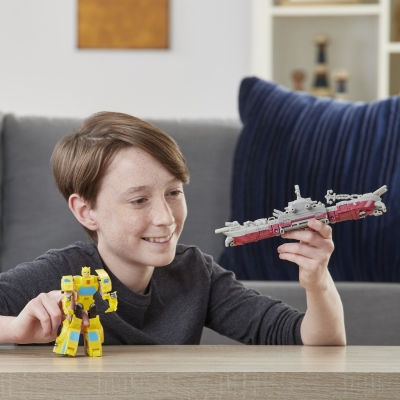 TRANSFORMERS ROBOT SPARK ARMOR BUMBLEBEE HASBRO