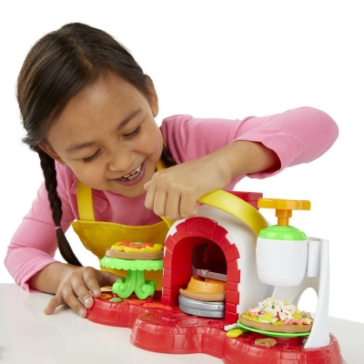 Set cuptor cu Pizza Play-Doh Hasbro