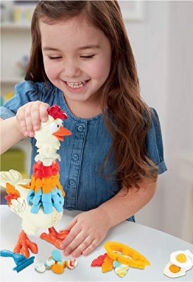 Puiul traznit cu pene colorate Play-Doh Hasbro
