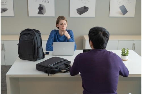 Rucsac ergonomic Contour 2.0 Executive pentru laptop 14 inch Kensington