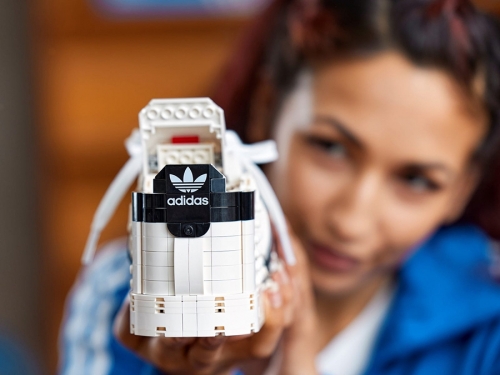Expert: adidas Originals Superstar 10282 LEGO Creator