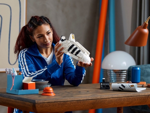 Expert: adidas Originals Superstar 10282 LEGO Creator