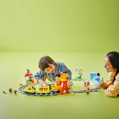 Tren comunitar interactiv 10428 LEGO DUPLO